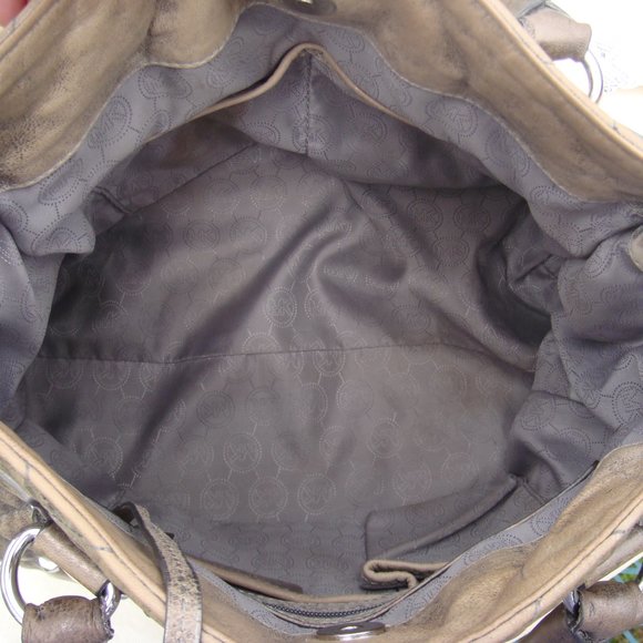 MICHAEL Kors Hamilton Studded Quilted Metallic Distressed Leather Gold/Silver - Picture 9 of 12